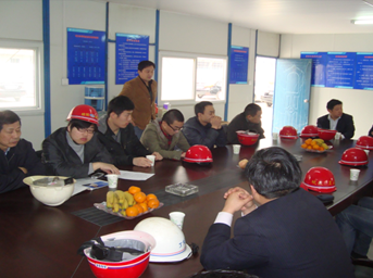 公司開展“2012年一季度安全、質(zhì)量、文明施工檢查”活動(dòng)